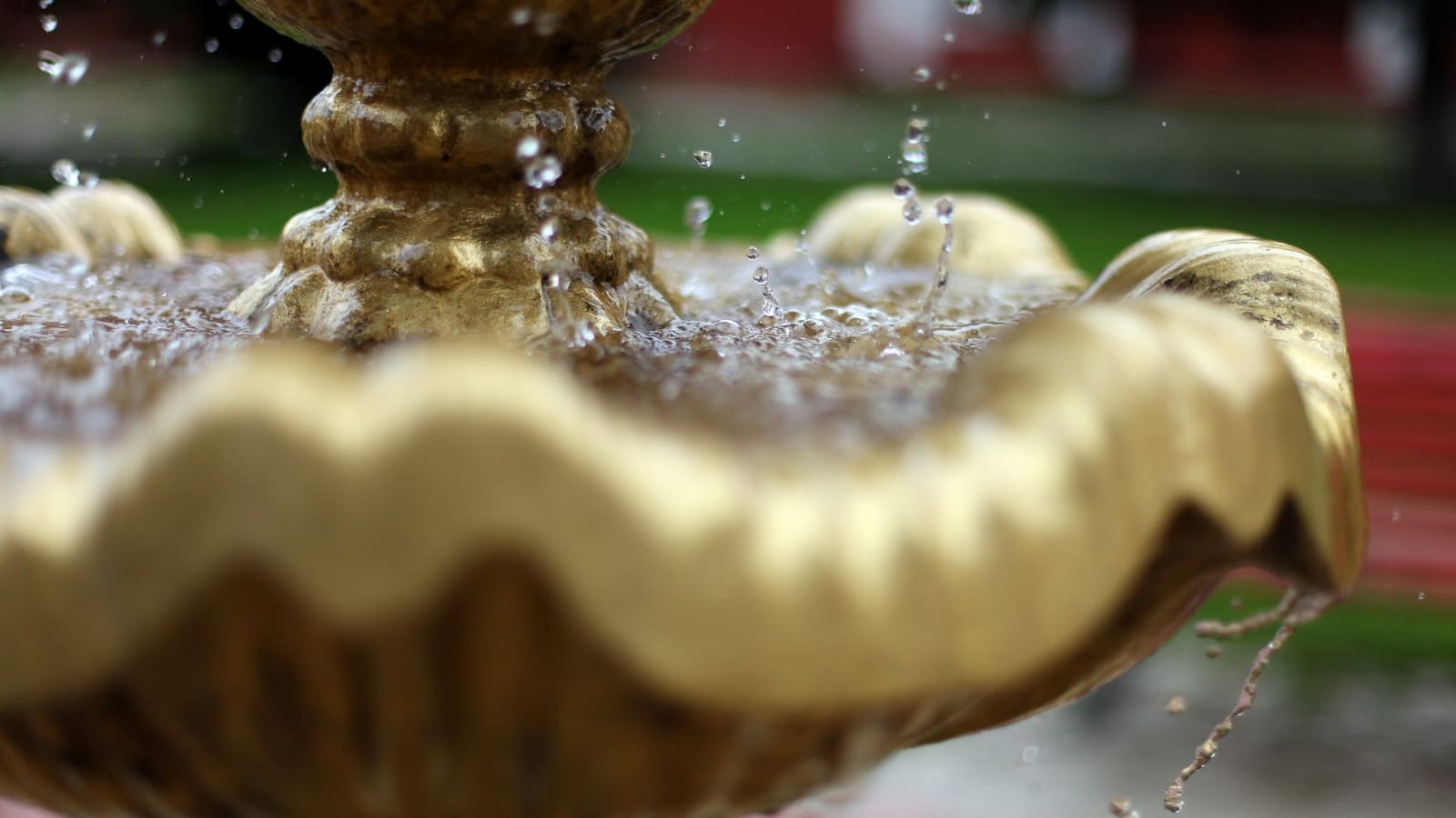 Water Feature Materials Guide: Choosing the Right One for Your Space